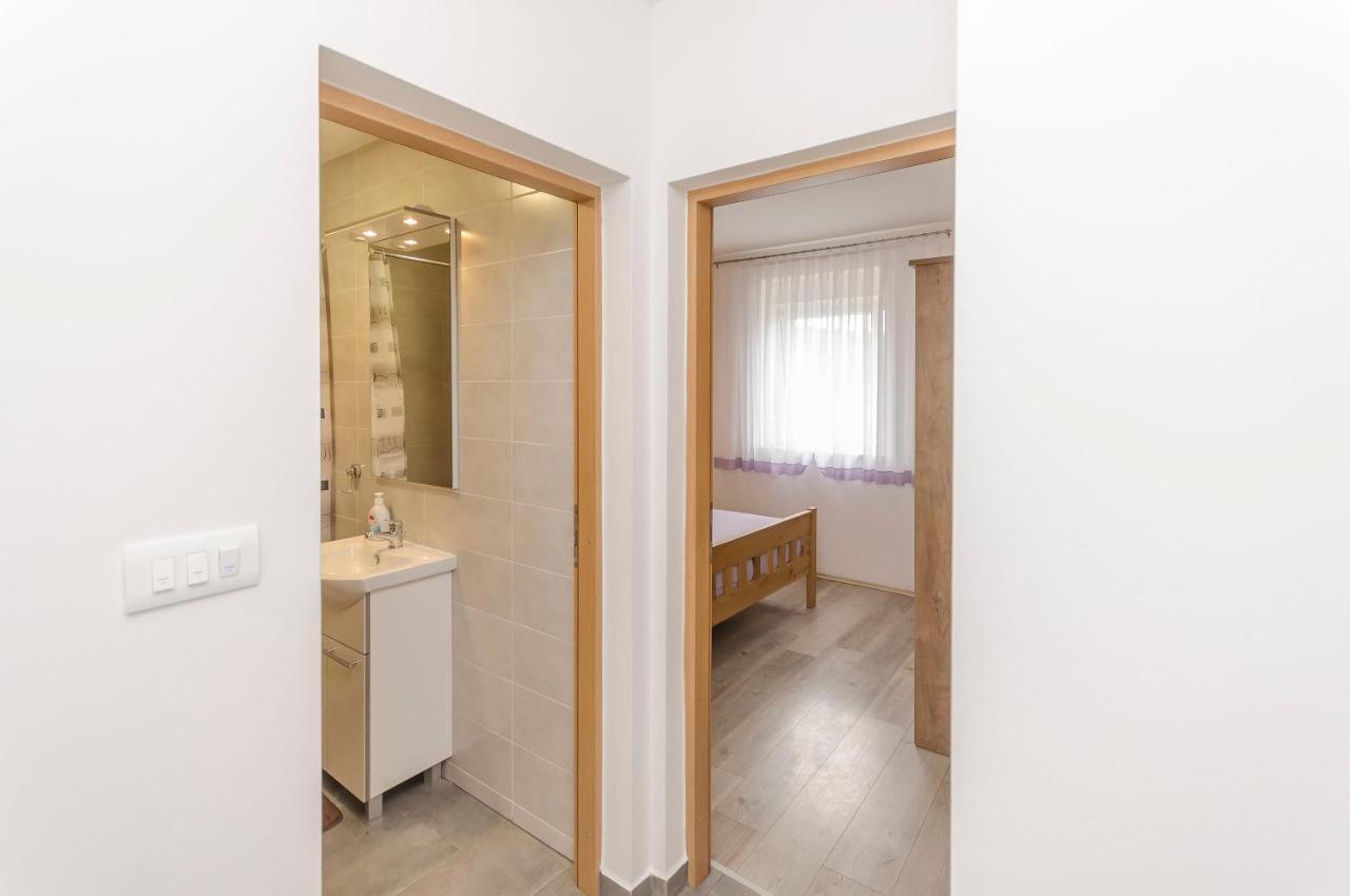 Rupe Apartment Luka מראה חיצוני תמונה