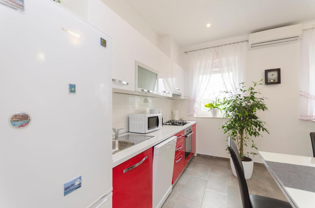 Rupe Apartment Luka מראה חיצוני תמונה