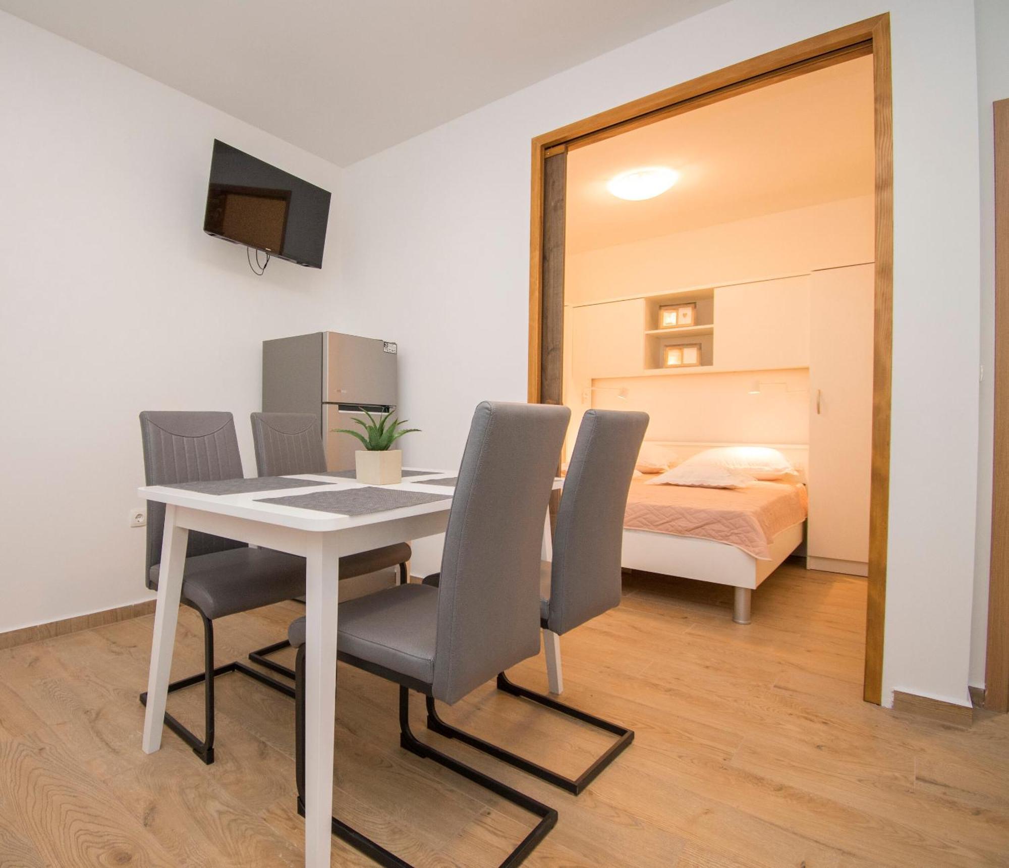 Rupe Apartment Luka מראה חיצוני תמונה