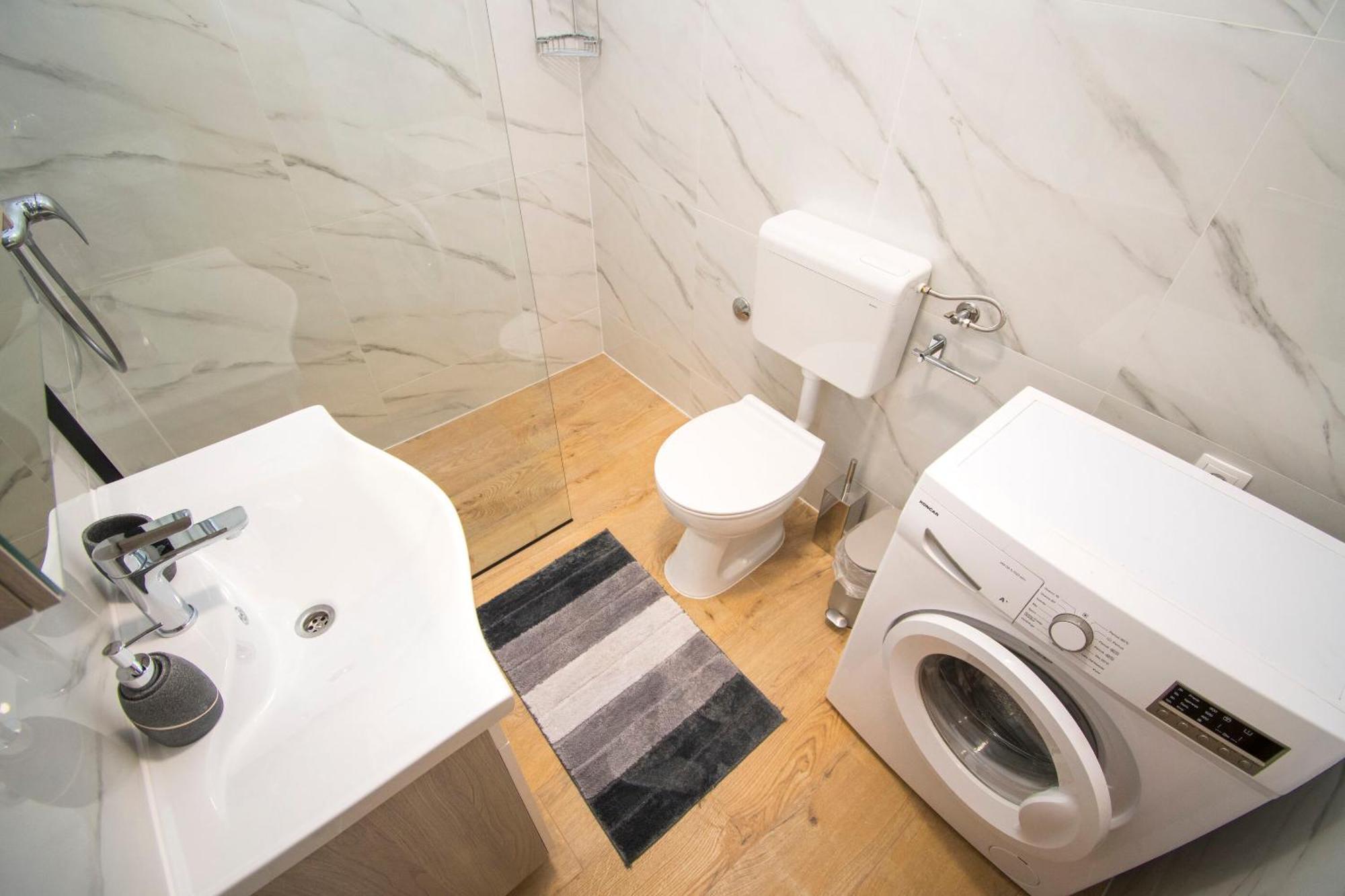 Rupe Apartment Luka מראה חיצוני תמונה